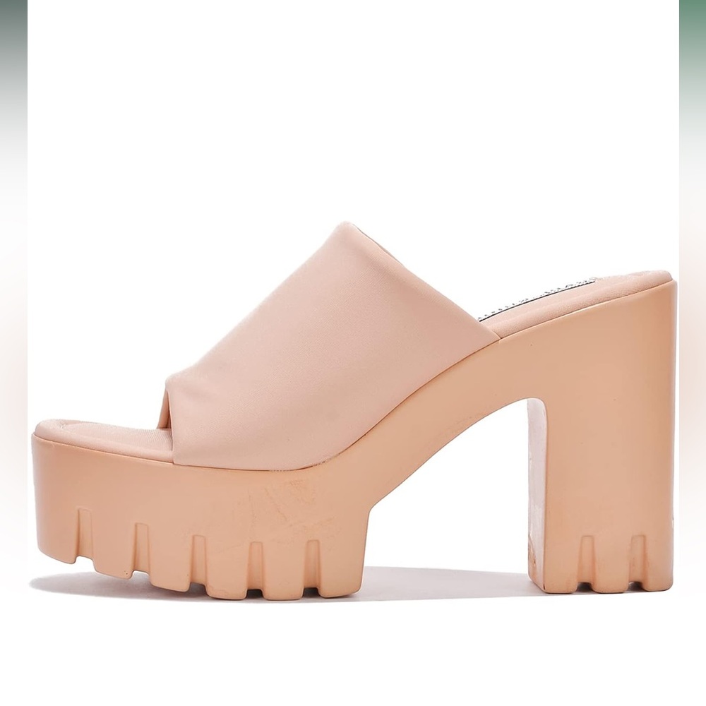 NWT Cape Robbin Echoya Open Toe Chunky Block Heels